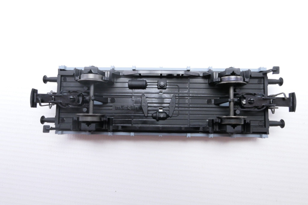 Märklin 94326 Niederbordwagen mit Feuerzeug ungeprüft. H0, in OVP.8