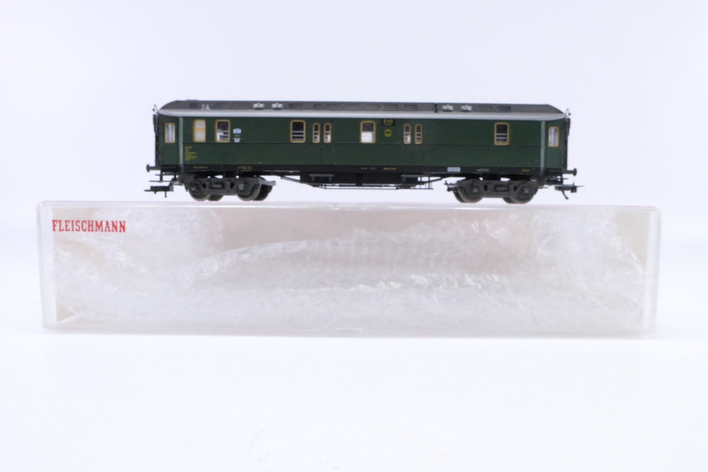 Fleischmann H0 5079 Schnellzug Postwagen, Analog, in OVP.0