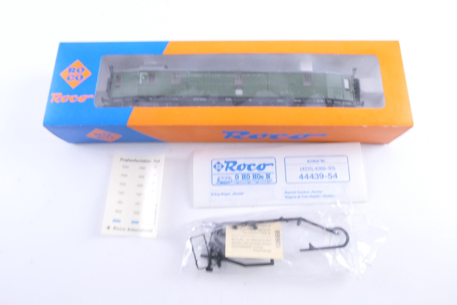 Roco 4220S D-Zug-Wagen-Hechte der DB, Analog, Spur H0, in OVP.10