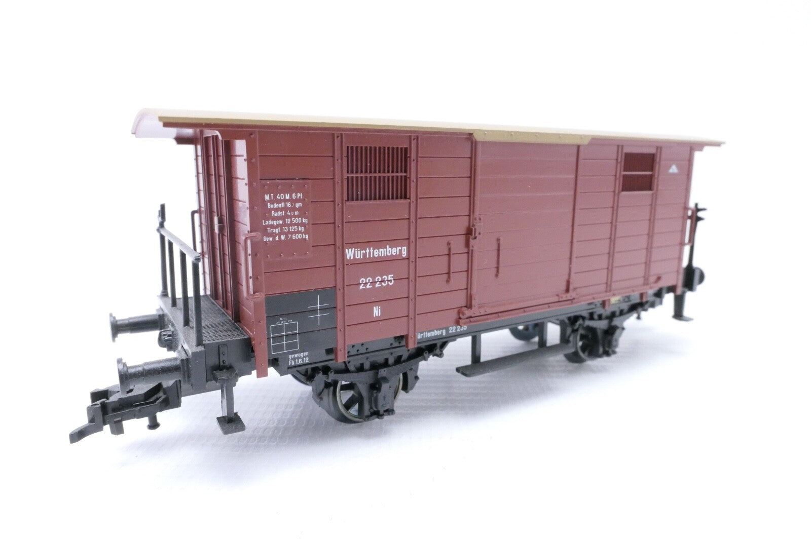 Märklin 4885 geschlossener Güterwagen der DB, Analog, Spur H0, in OVP.1