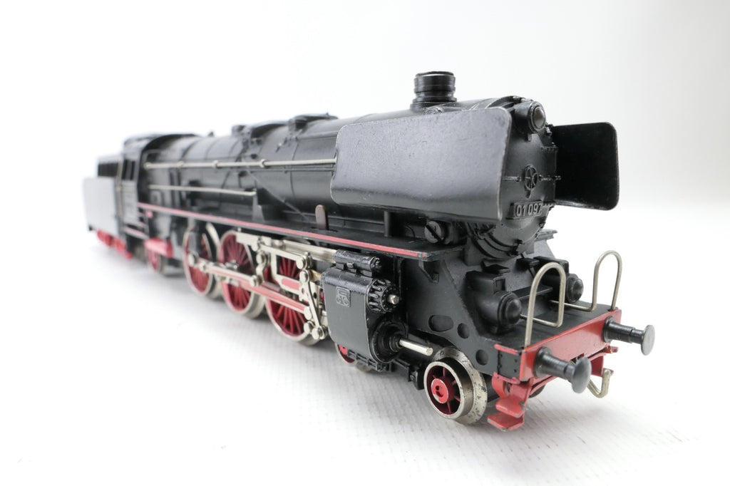 Märklin H0 3046 Dampflok BR01 097 der DB, ohne Verpackung.1