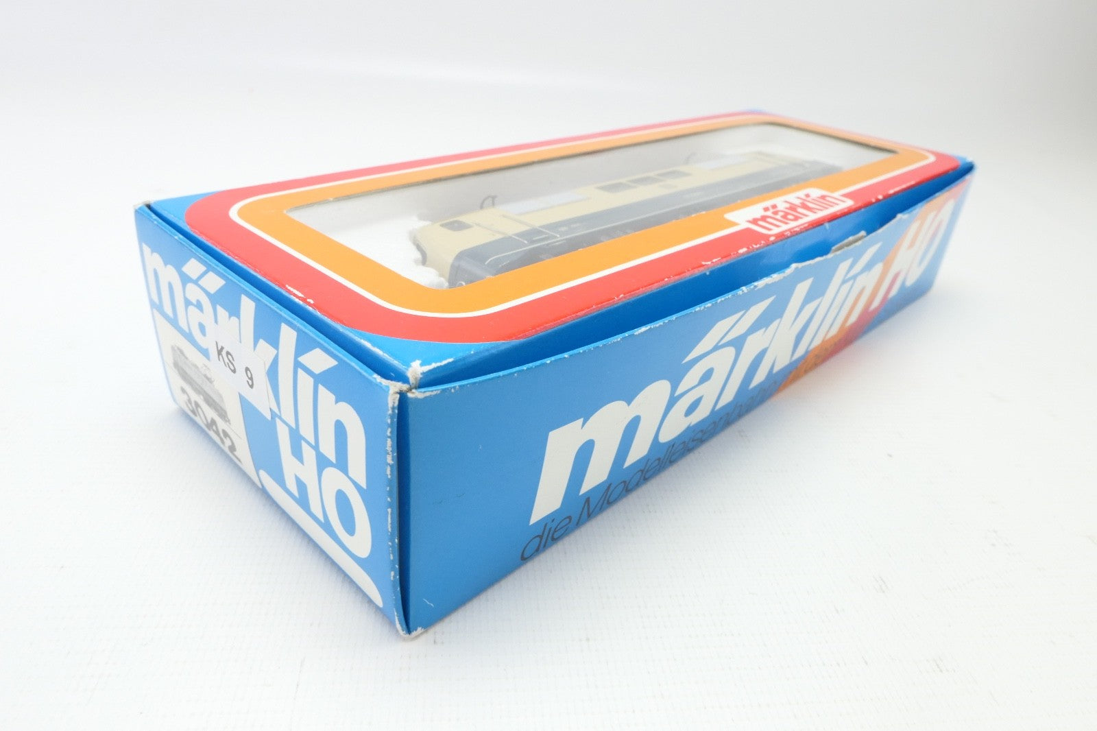 Märklin H0 3042 E-Lok BR 111 043-6 der DB, Analog, in OVP.11