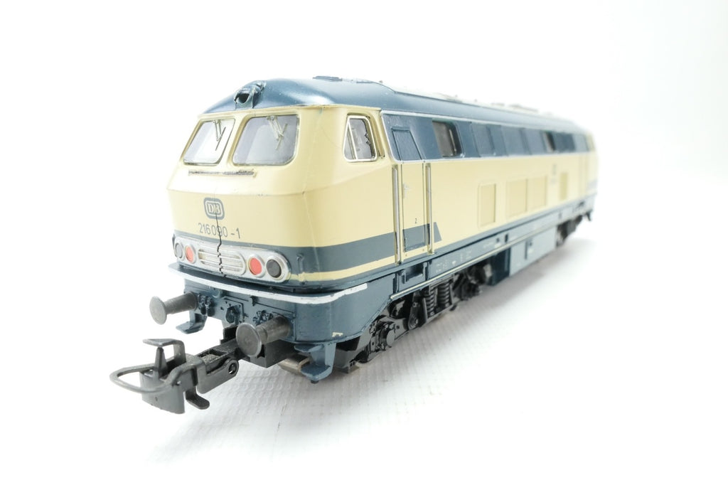 Märklin H0 3074 Diesellok BR 216 090-1 der DB, Analog in OVP.4