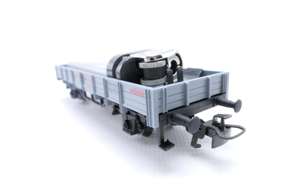 Märklin 94326 Niederbordwagen mit Feuerzeug ungeprüft. H0, in OVP.2