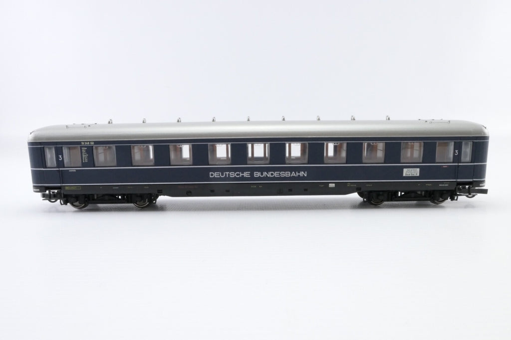 Liliput L383301 Schürzenwagen 3. Klasse der DB, Spur H0 in OVP.3