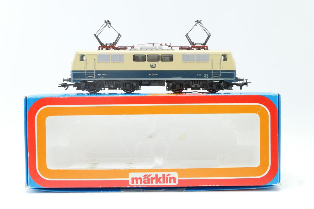 Märklin H0 3042 E-Lok BR 111 043-6 der DB, Analog, in OVP.0