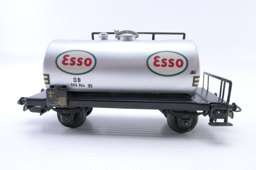 Märklin 4501 Kesselwagen Esso der DB, Analog, Spur H0, in OVP.3