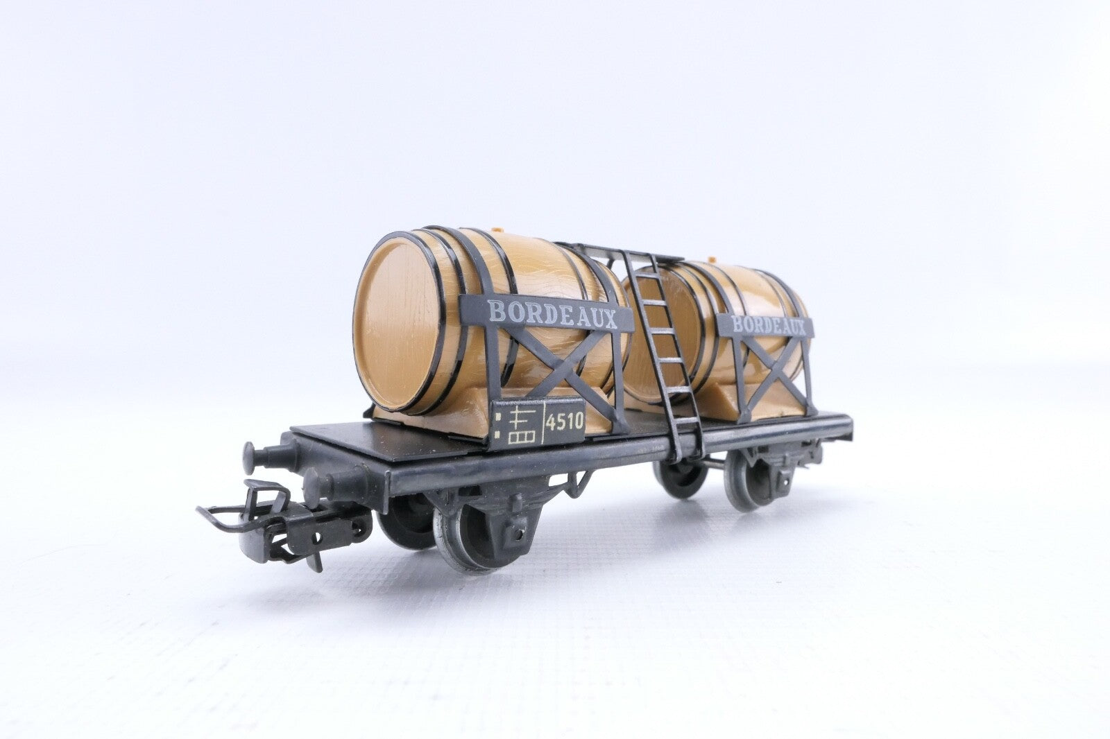 Märklin 4510 Weinfasswagen, Analog, Spur H0, in OVP.1