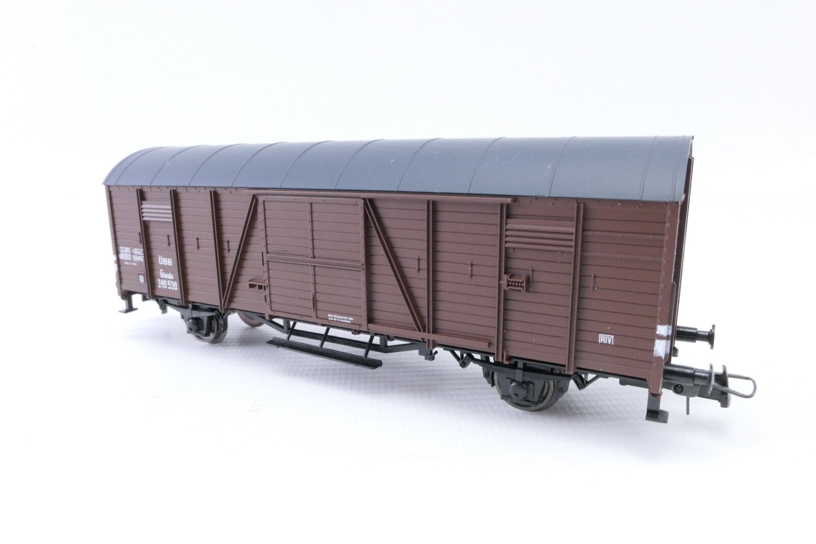 Roco 46104 Geschlossener Güterwagen der DB, Analog, Spur H0, in OVP.2