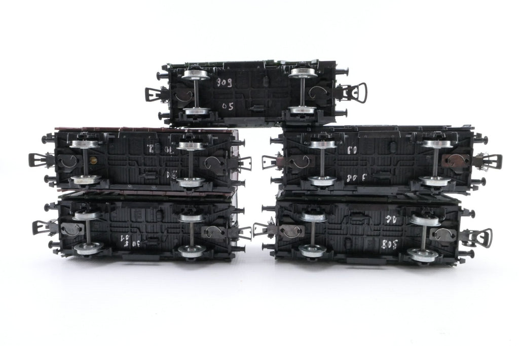 Piko H0 Wagenkonvolut 5-tlg. in OVP., 6605/107, 6449/012 , 6605/180, 6445/1546