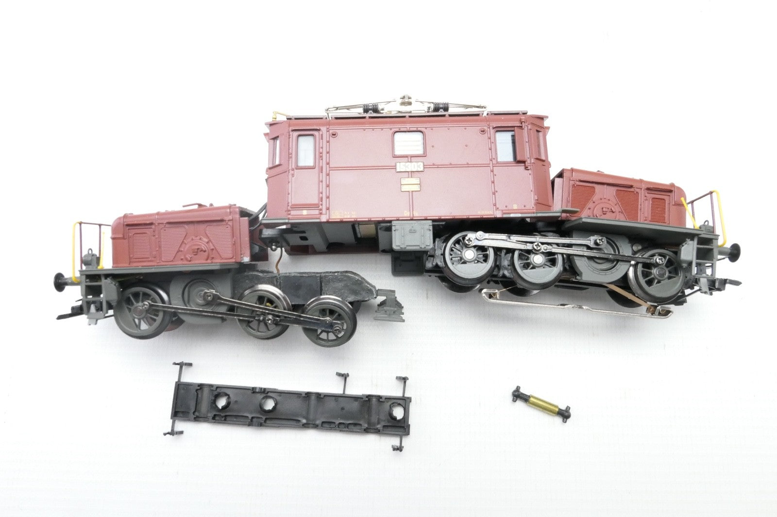 Märklin H0 37521 BR De 6/6 der SBB. ACHTUNG BASTLERWARE, NUR ALS ERSATZTEILSP.1