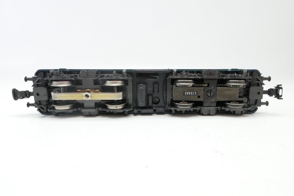 Märklin H0 3042 E-Lok BR 111 043-6 der DB, Analog, in OVP.8