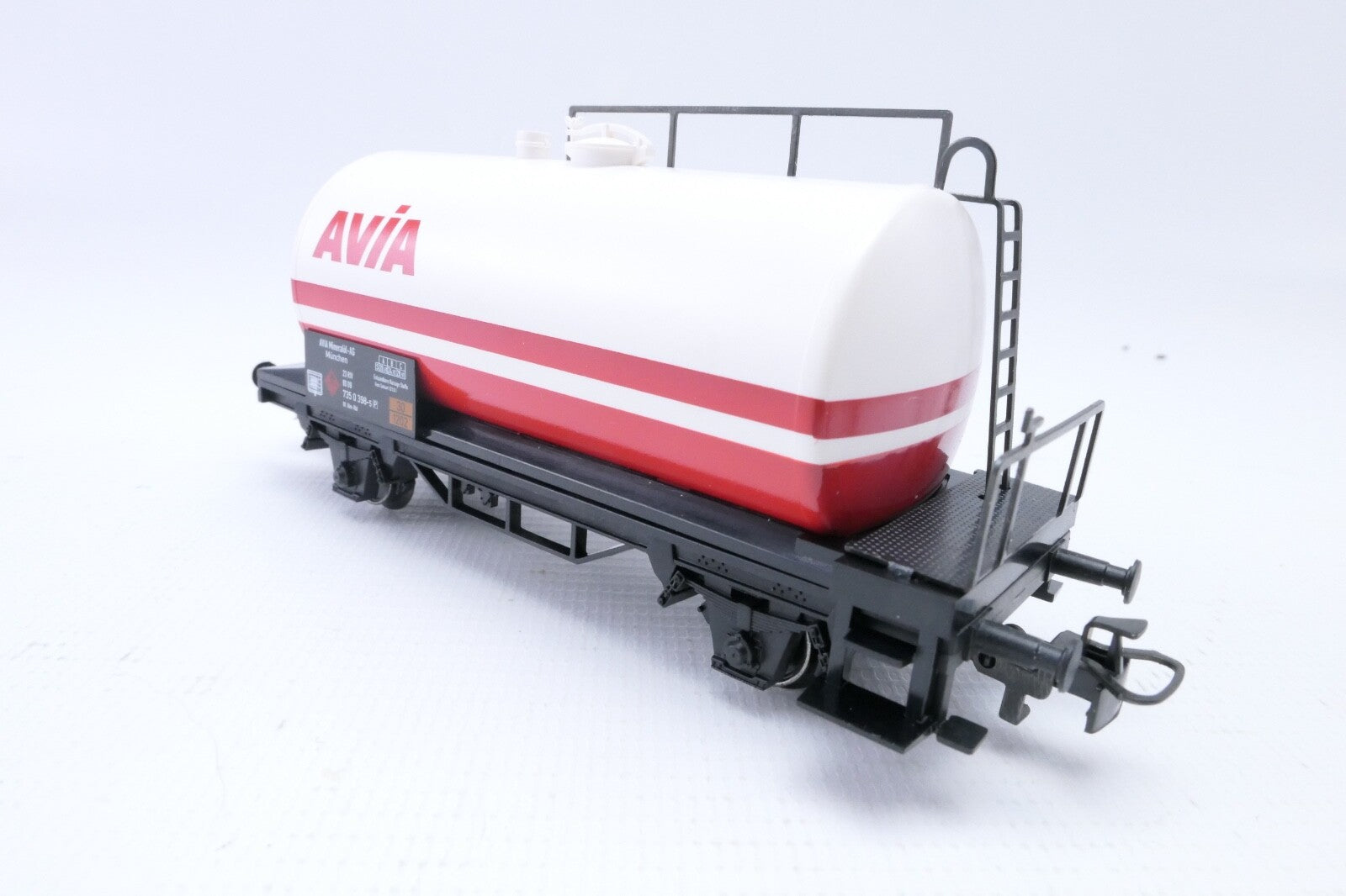 Märklin 44401 Tankwagen "Avia" der DB, Analog, Spur H0, in OVP.5