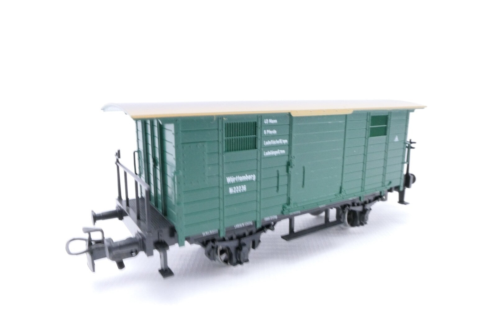 Märklin 4685 Gedeckter Güterwagen der DB, Analog, Spur H0, in OVP.1