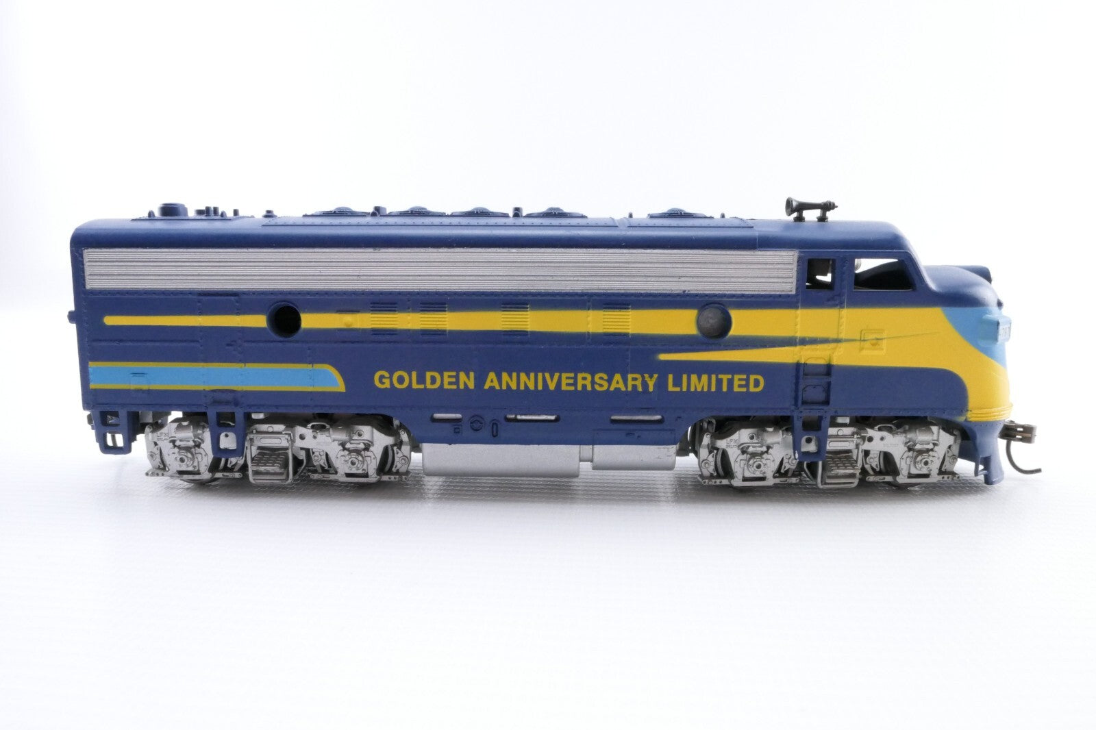 Athearn 1010 H0 Diesellok Golden Anniversary Limited, in Auhagen EVP.3