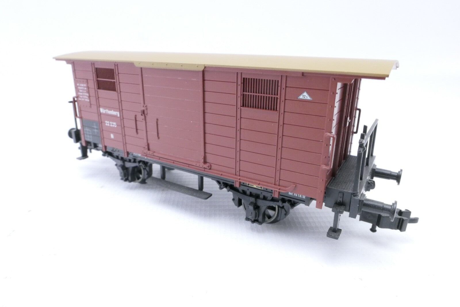 Märklin 4885 geschlossener Güterwagen der DB, Analog, Spur H0, in OVP.5