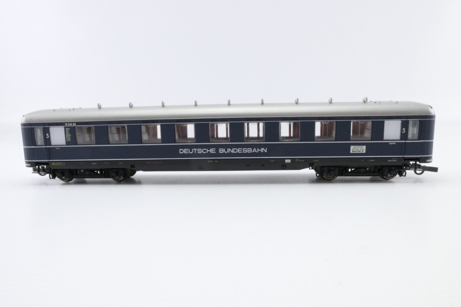 Liliput L383101 Schürzenwagen 1./2. Klasse der DB, Spur H0, in OVP.3
