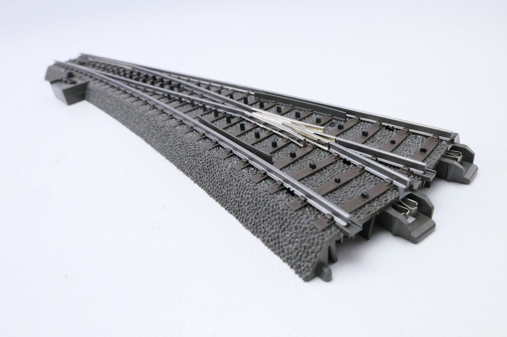 Märklin H0 24712 Weiche rechts 236,1mm, Radius 1114,6mm, 12,1 Grad, NEU! in OVP.5