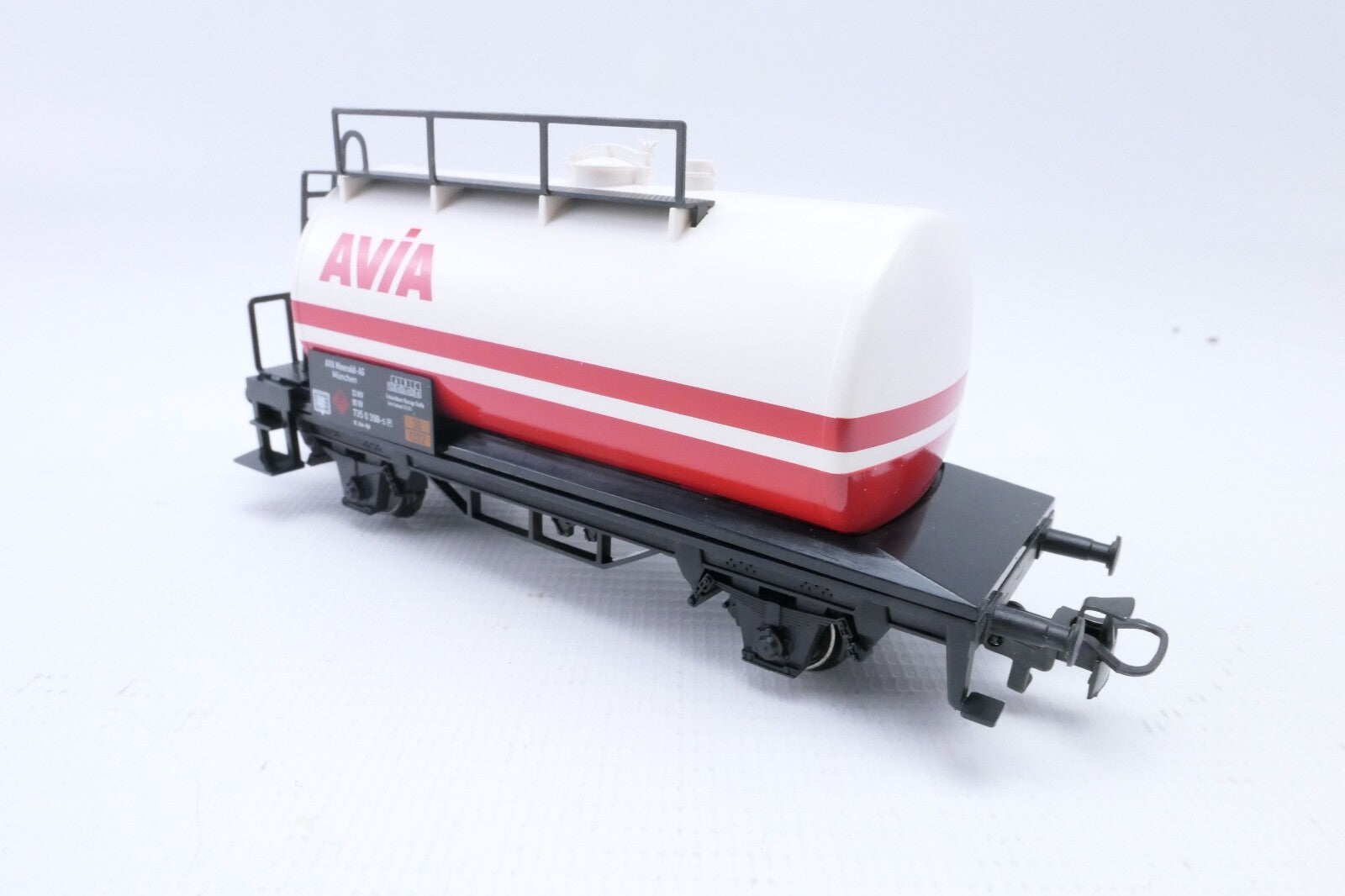 Märklin 44401 Tankwagen "Avia" der DB, Analog, Spur H0, in OVP.2