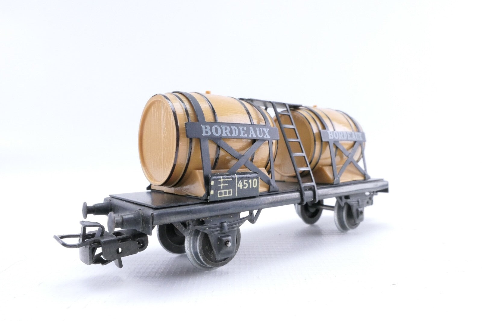 Märklin 4510 Weinfasswagen, Analog, Spur H0, in OVP.4