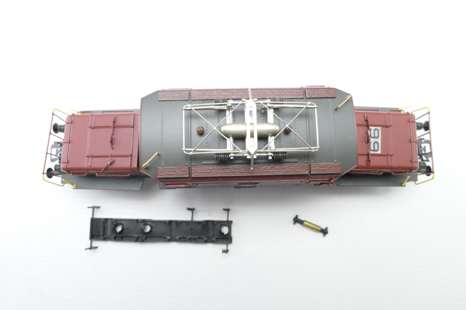 Märklin H0 37521 BR De 6/6 der SBB. ACHTUNG BASTLERWARE, NUR ALS ERSATZTEILSP.4