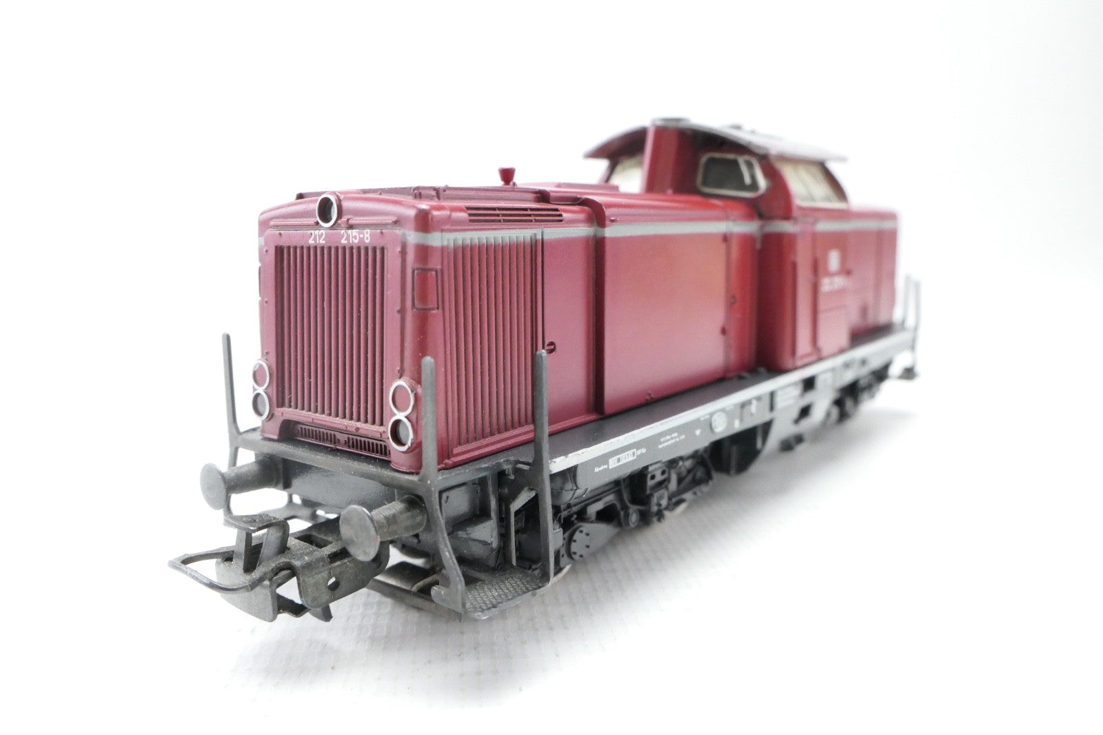 Märklin H0 3072 Diesellok BR 212 215-8 der DB, ohne Verpackung.0