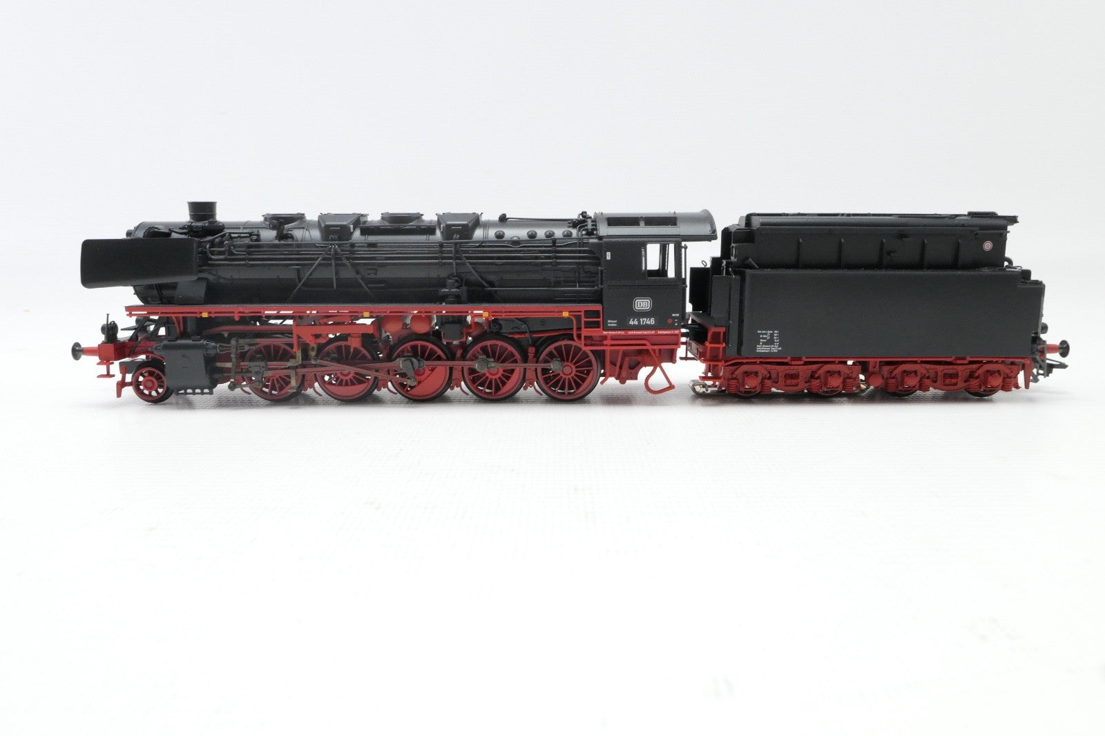 Märklin H0 39882 Dampflok BR44 1746 der DB, mfx digital mit Sound, in OVP mit BA6